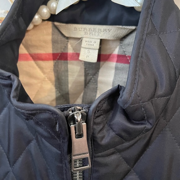 Authentic Burberry Jacket - Picture 2 of 6